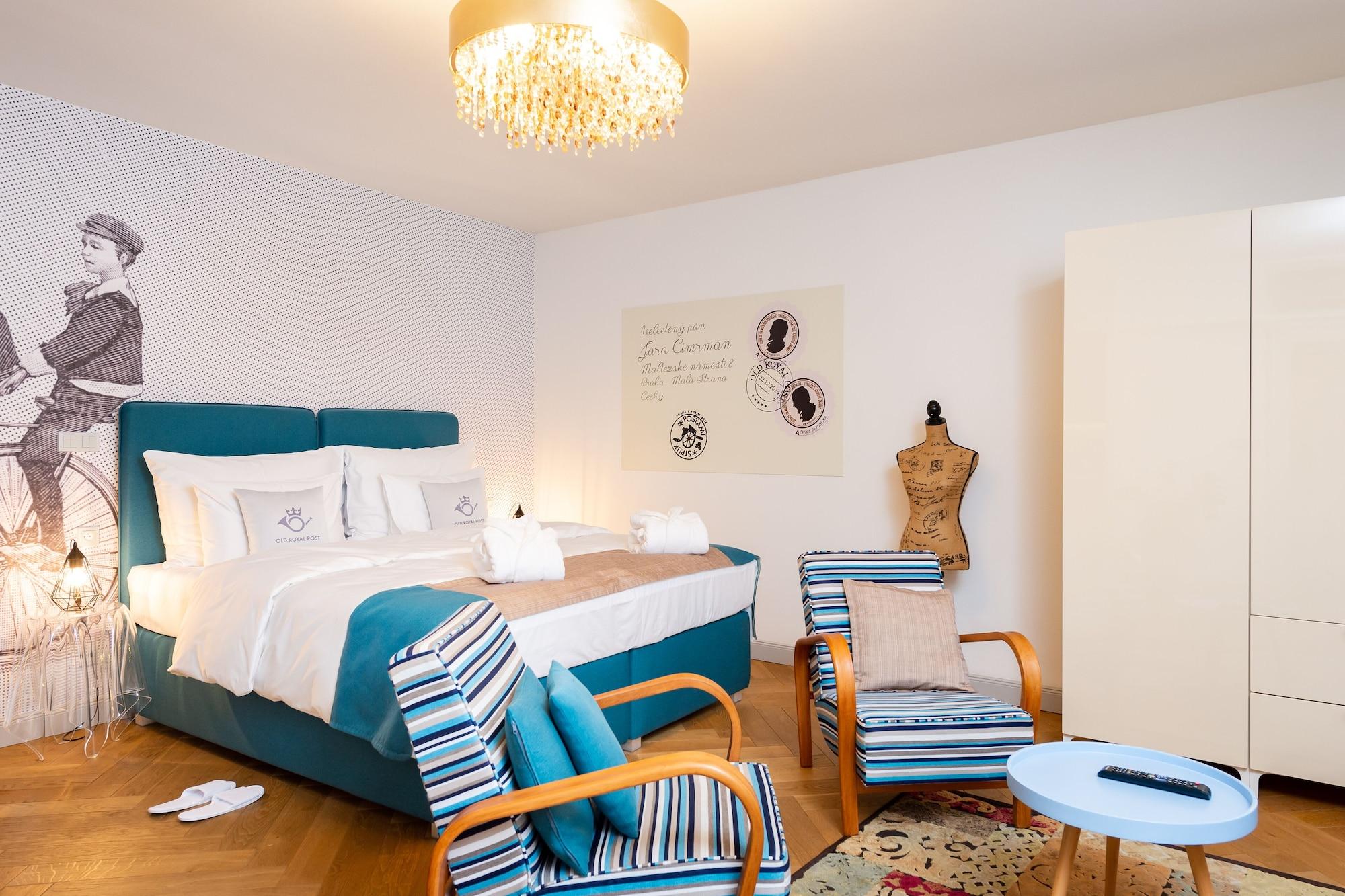 Old Royal Post Boutique Hotel & Premium Suites Прага Екстериор снимка