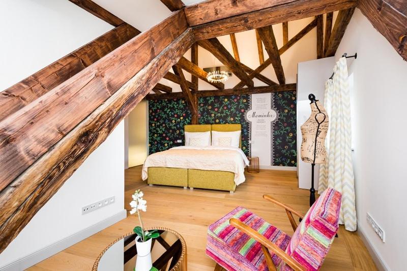 Old Royal Post Boutique Hotel & Premium Suites Прага Екстериор снимка